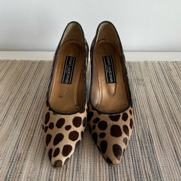 Stuart Weizmann Calf Hair Animal Print Pumps - Picture 3 of 14